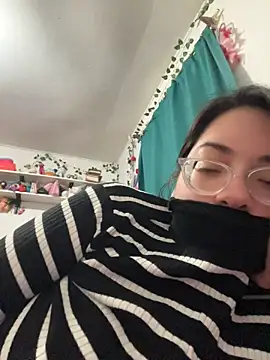 indiegirl666 Chat XXX live