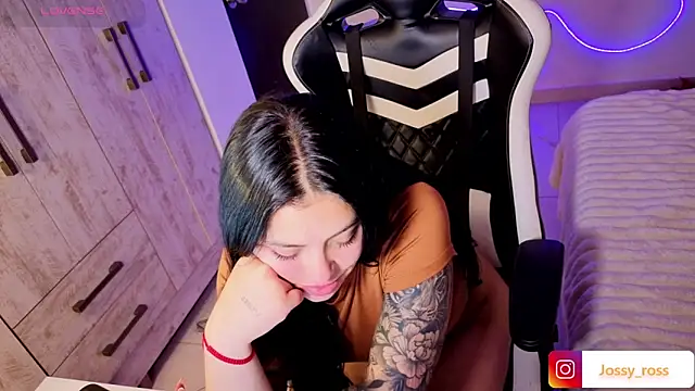 Victoryyy_'s Webcam Show