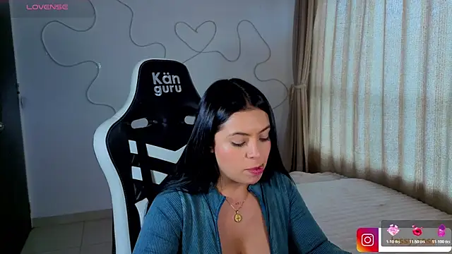 Chat XXX en directo de Victoryyy_