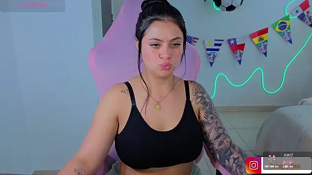 Victoryyy_'s Live XXX Chat