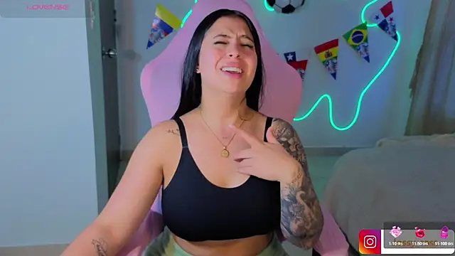 Victoryyy_'s Live XXX Chat