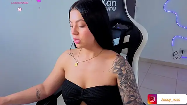 Victoryyy_ Live XXX-chat