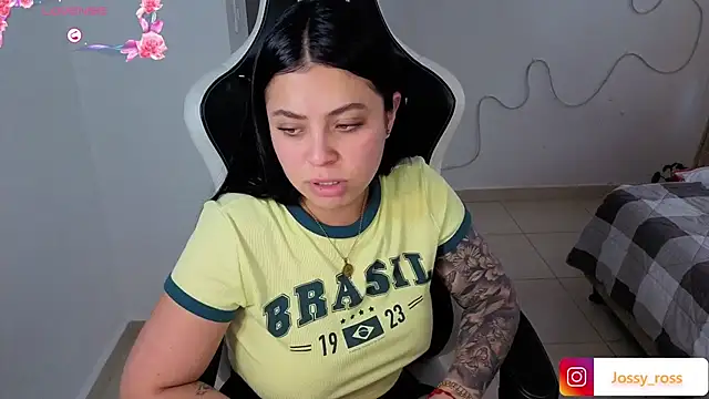 Chat XXX en directo de Victoryyy_