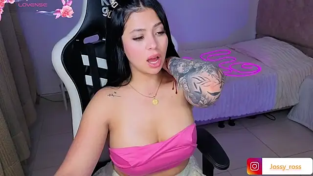 Victoryyy_ Chat XXX in diretta