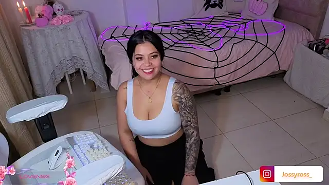Victoryyy_n Live XXX chat