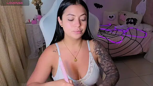 Victoryyy_ Chat XXX in diretta