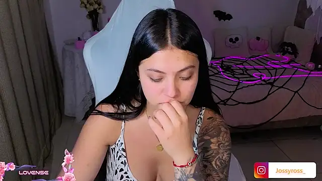 Czat XXX na żywo – Victoryyy_