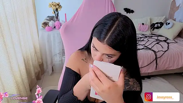 Victoryyy_ Webcamshow