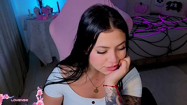 Victoryyy_ Chat XXX in diretta