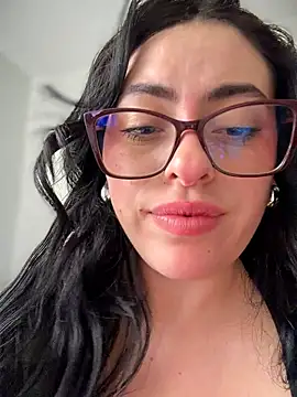 Wkatte webcam show
