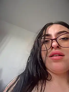 Wkatten Live XXX chat