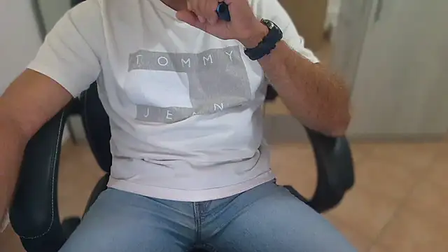 cocco1980xxxx Show in webcam