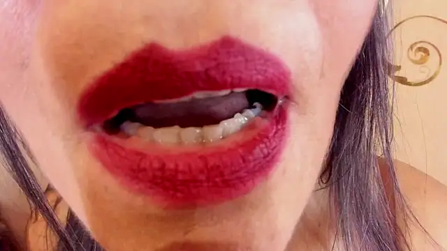 Celeste_Baker_ Obrolan Langsung XXX