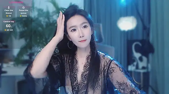 feifei-love 在線直播表演
