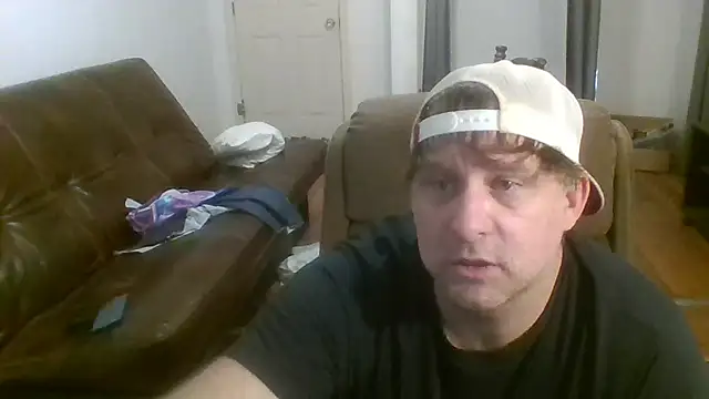 poundyouout69's Webcam Show