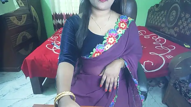 Živá chatovací místnost BengaliQueenStar