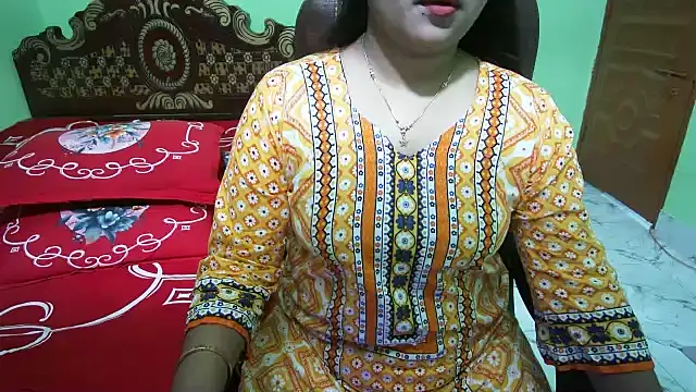 BengaliQueenStar Live XXX Chat
