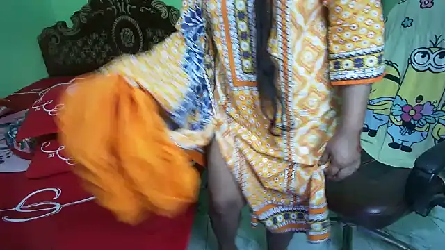 BengaliQueenStar – Naživo XXX chat