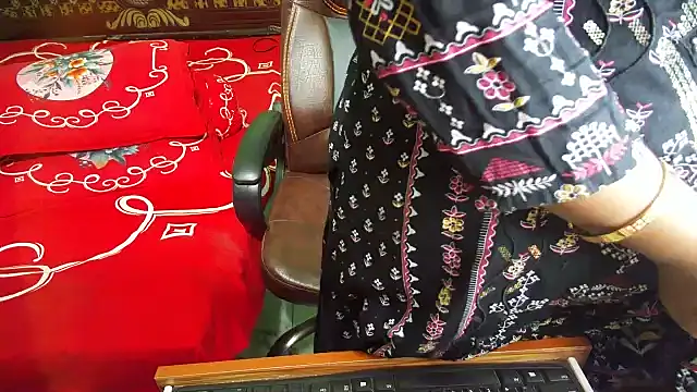 دردشة BengaliQueenStar الجنسية المباشرة