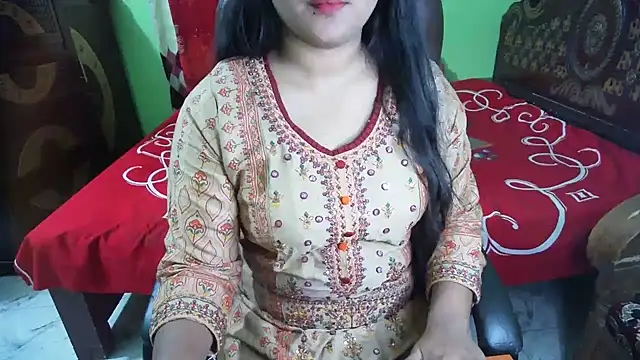 BengaliQueenStar's Live XXX Chat