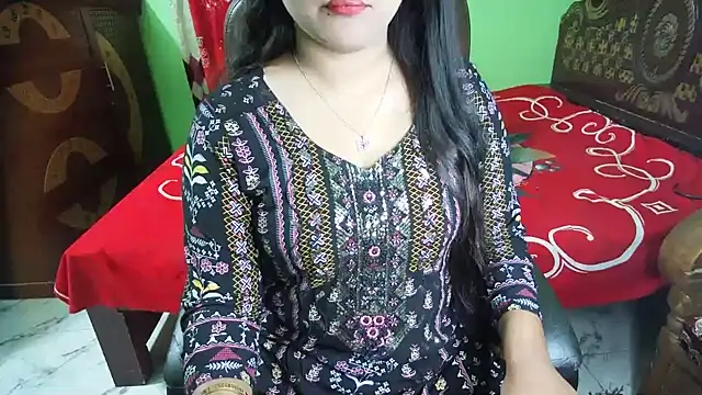 BengaliQueenStar's Live XXX Chat