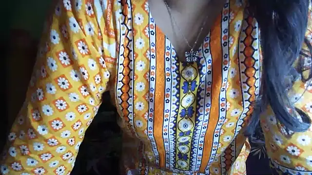Czat XXX na żywo – BengaliQueenStar