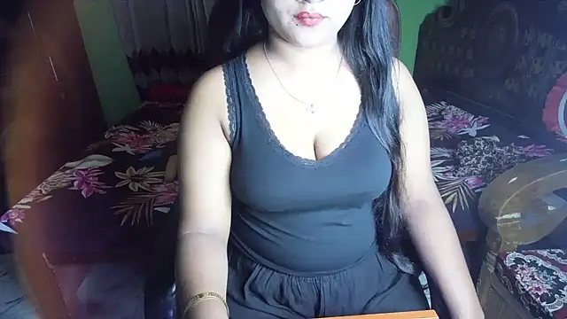 BengaliQueenStar Chat XXX live