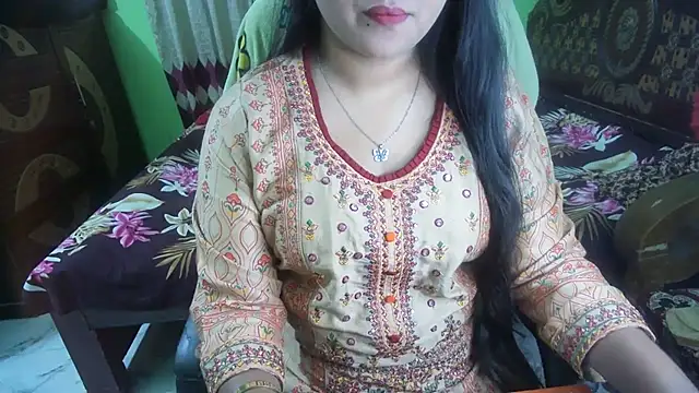 Chat +18 de BengaliQueenStar ao vivo