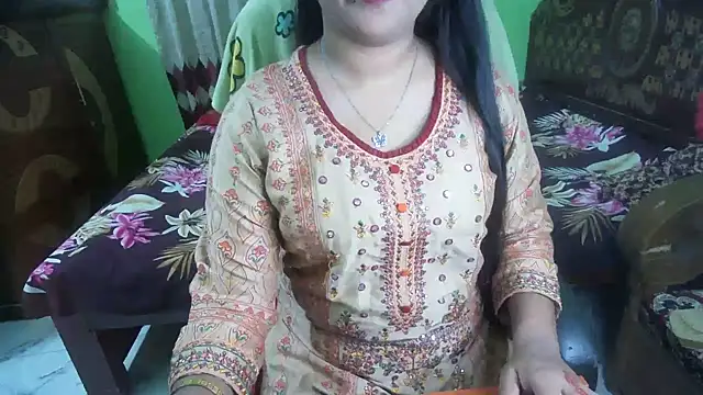 BengaliQueenStar – Live XXX-chat