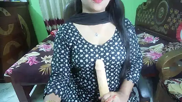 Chat +18 de BengaliQueenStar ao vivo