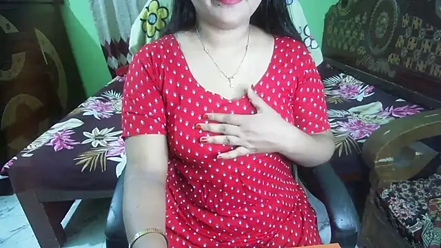 BengaliQueenStar's Live XXX Chat
