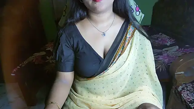 Онлайн чат XXX BengaliQueenStar