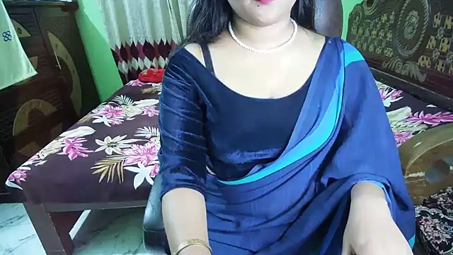 Chat +18 de BengaliQueenStar ao vivo