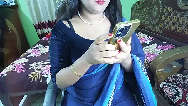 BengaliQueenStar's Live XXX Chat