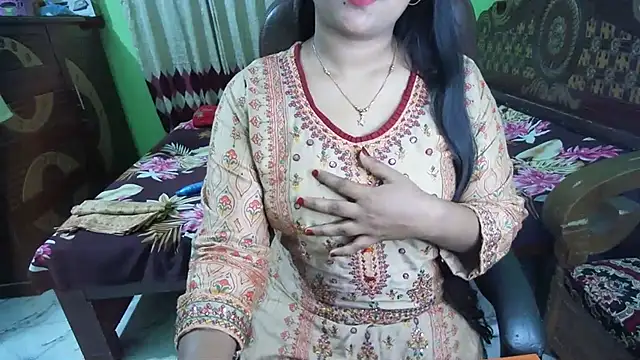 BengaliQueenStar 라이브 XXX 채팅