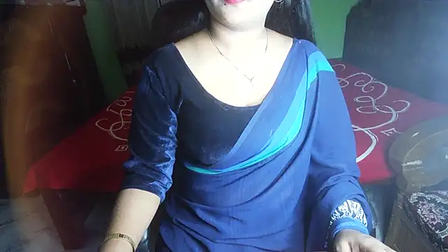 BengaliQueenStar Chat XXX in diretta