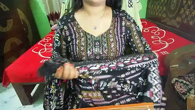 دردشة BengaliQueenStar الجنسية المباشرة