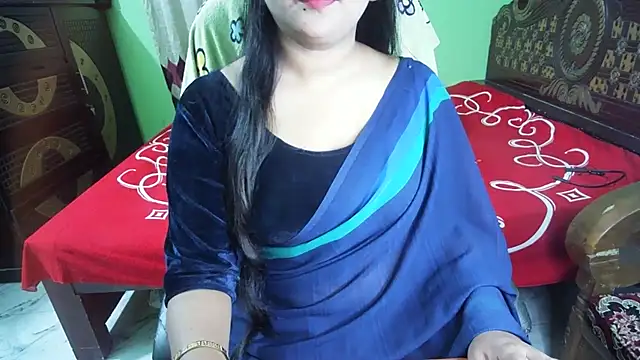 BengaliQueenStar's Live XXX Chat