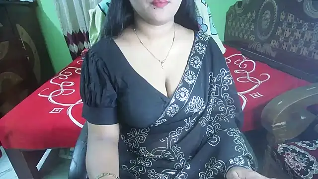 BengaliQueenStar Chat XXX in diretta