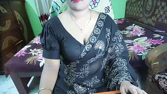 BengaliQueenStar – Naživo XXX chat