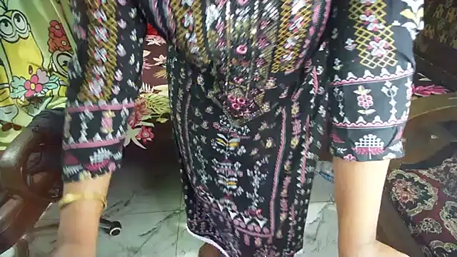 Živý XXX chat BengaliQueenStar