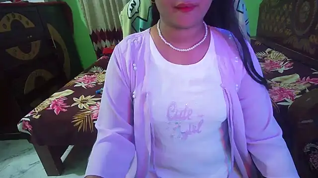 Živý XXX chat BengaliQueenStar