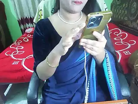 BengaliQueenStar's Live XXX Chat