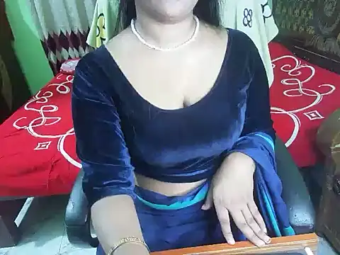BengaliQueenStar's Live XXX Chat