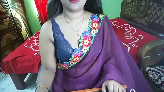 Živý XXX chat BengaliQueenStar