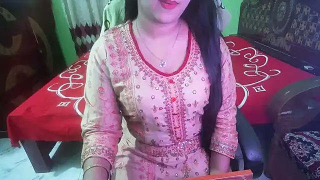 BengaliQueenStar's Live XXX Chat