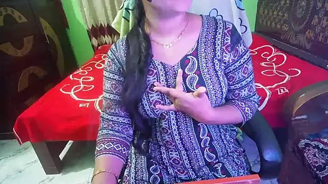 Chat XXX ao vivo de BengaliQueenStar