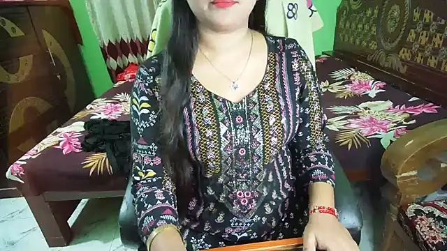 Živý XXX chat BengaliQueenStar