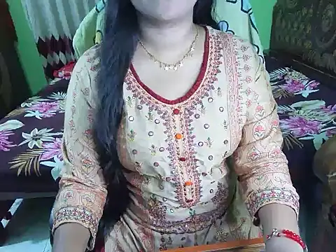 BengaliQueenStar Chat XXX live