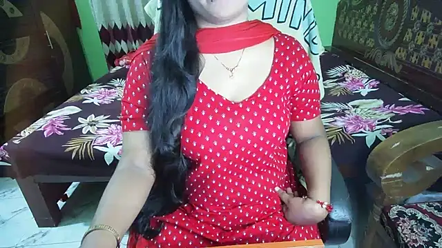 BengaliQueenStarn Live XXX chat